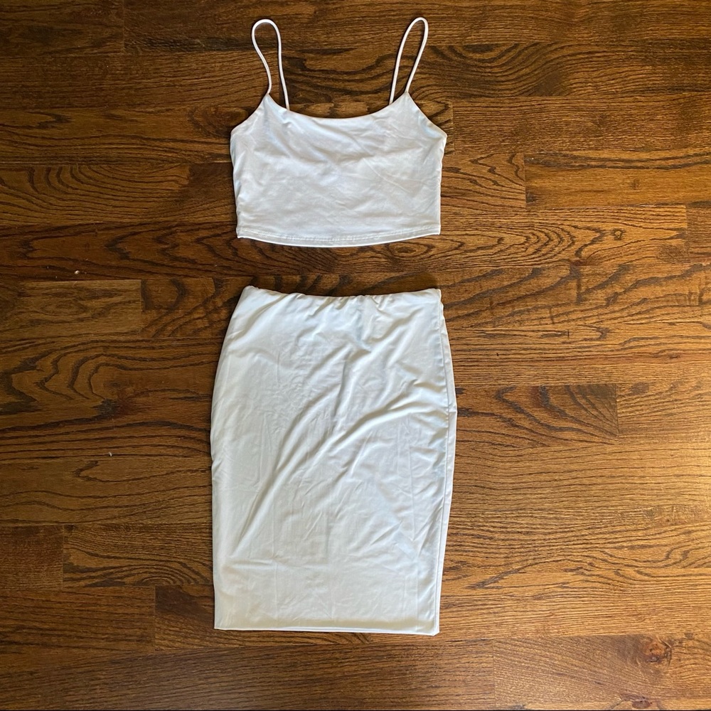 NWOT Fashion Nova White Two-piece Cropped Set